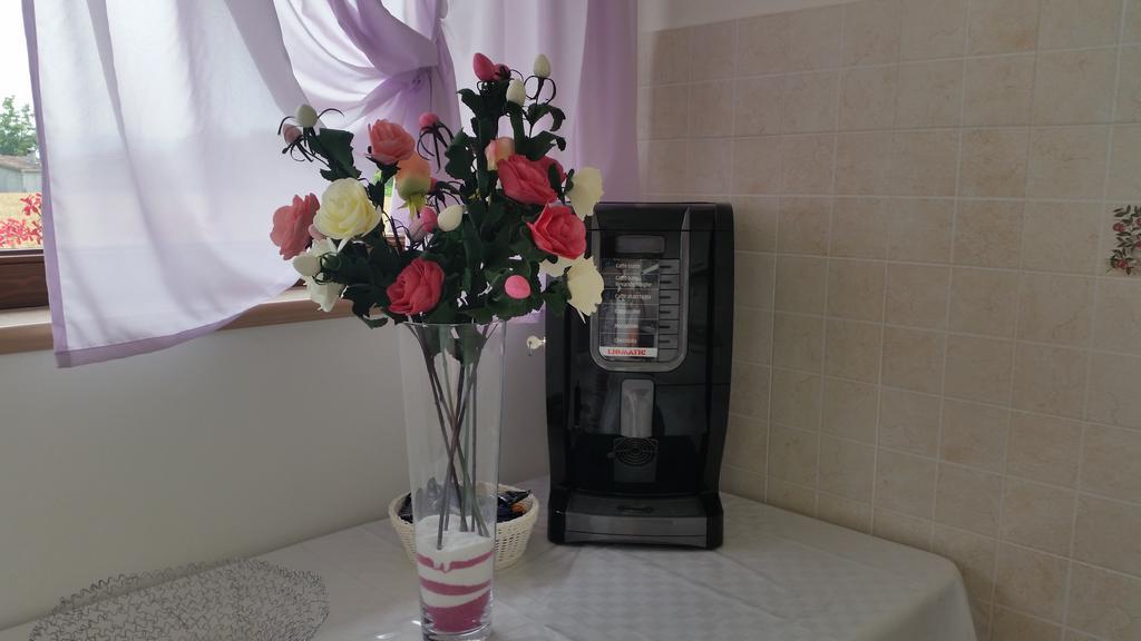 B&B Le Rose スペッロ エクステリア 写真