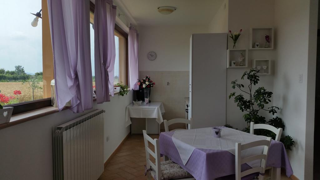 B&B Le Rose スペッロ 部屋 写真